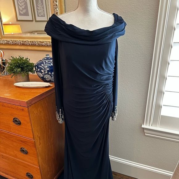 Mac Duggal gown used - Picture 4 of 14